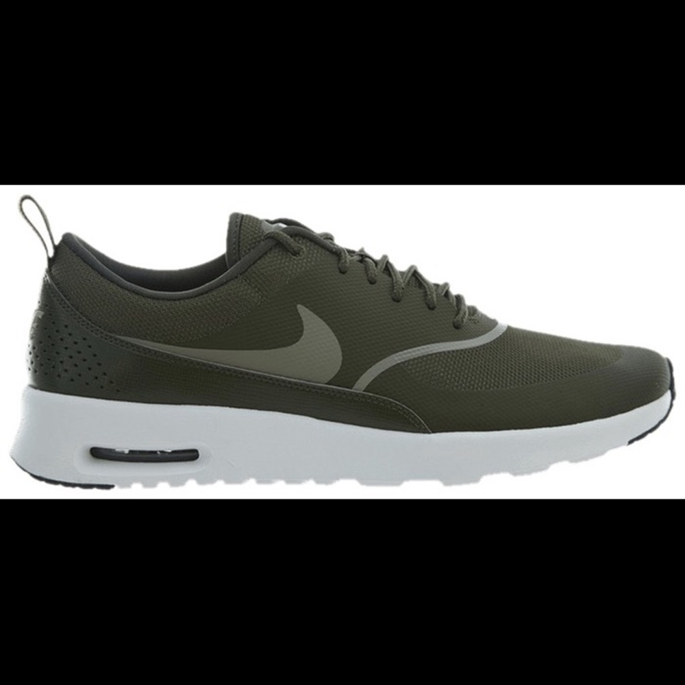 Nike Air Max Thea - Women’s 9.5